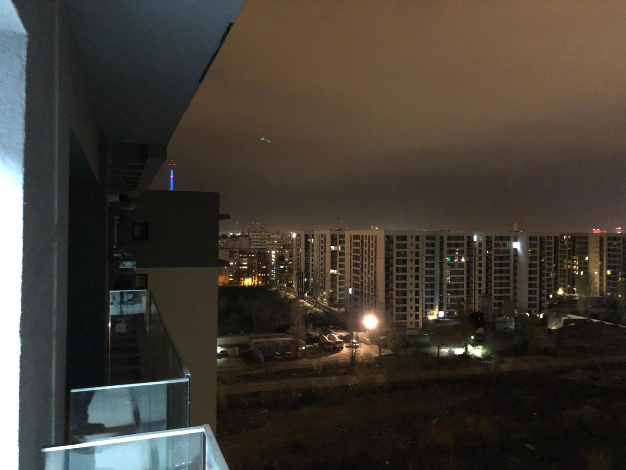 2-Room Penthouse Plaza Residence P1 Boekarest Buitenkant foto